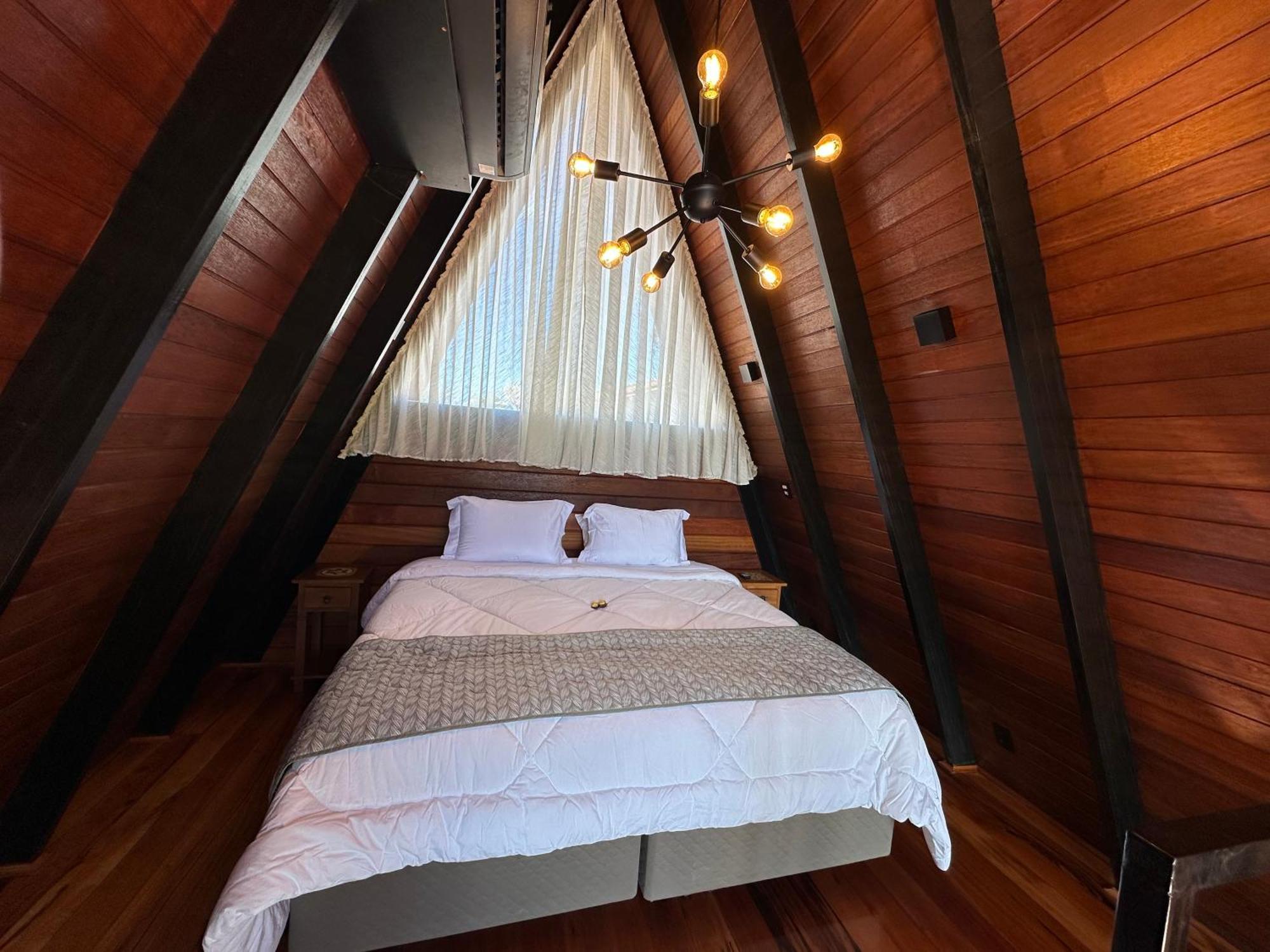 Luxury tent Chez Lavras Novas